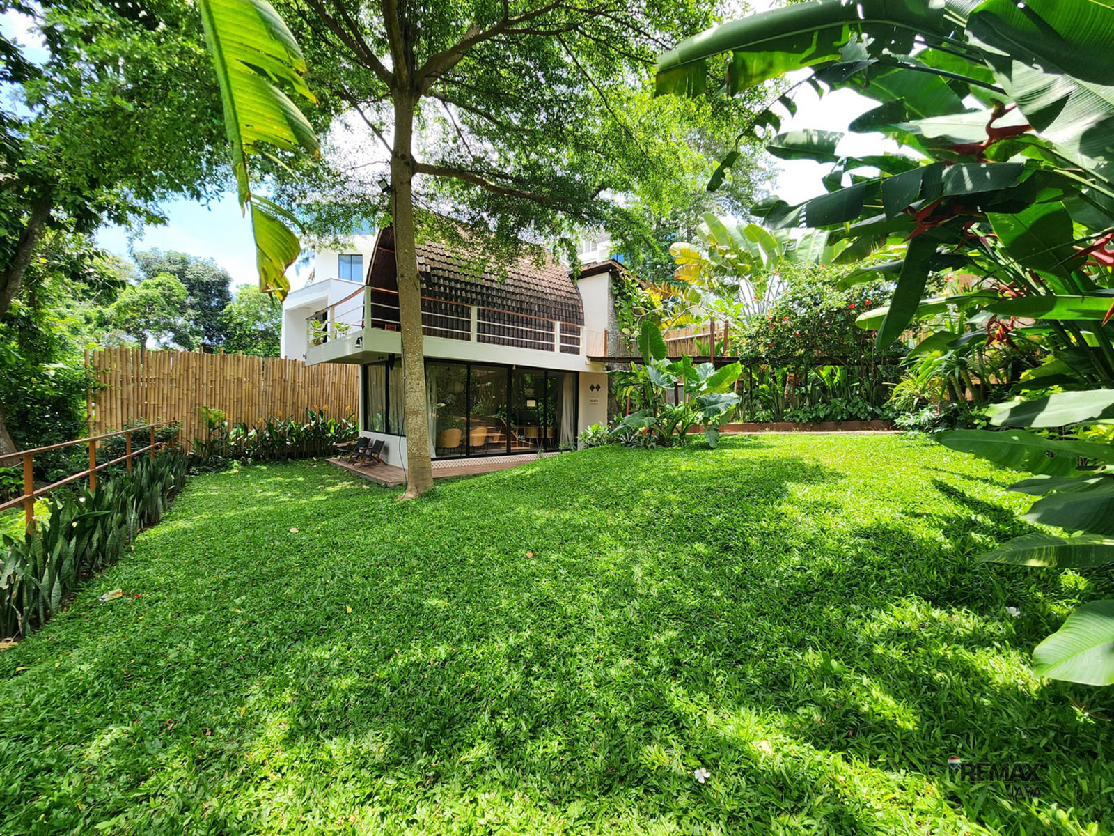 hans-tanah-cottage-freehold-pererenan-logo-7