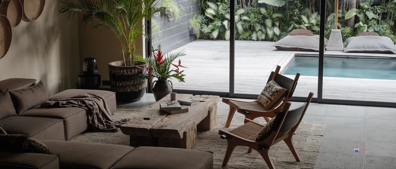 230911_OXO_Black_Villa_Property_Vasili_5836-Pano (Copy)