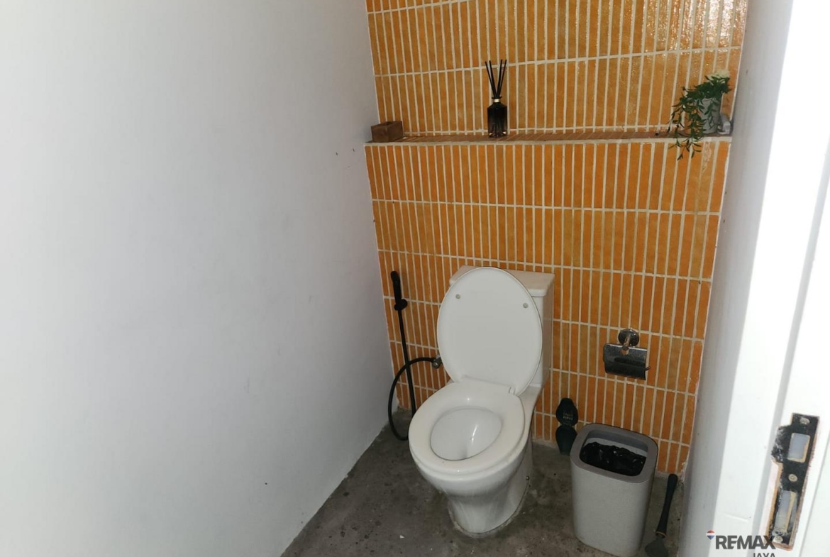 1170