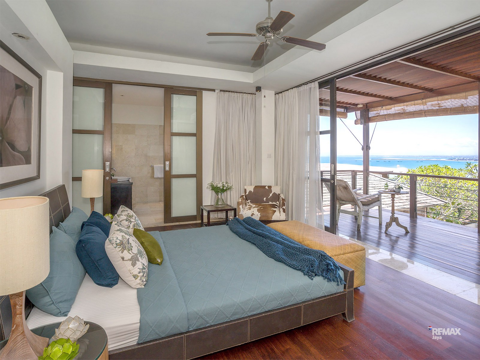 Villa Adenium – Guest bedroom with amazing view (Copy)