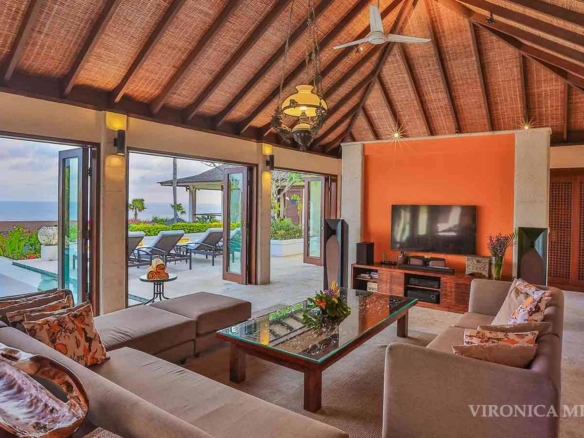 Villa Cantik dining 2 1 Copy
